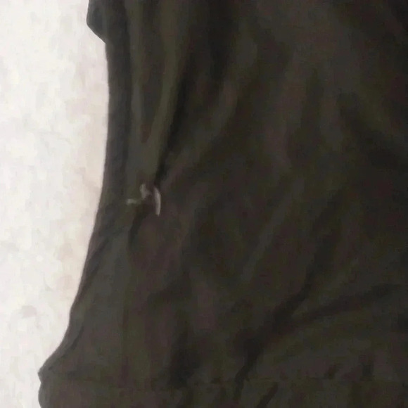 Land’s End Quilted Puffer Vest - Picture 5 of 9